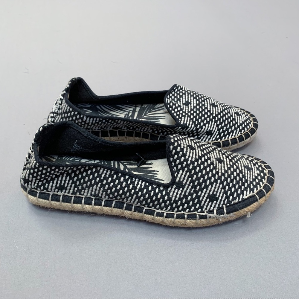 Dv Dolce Vita Black Tan Espadrille Loafers, 7. - Picture 2 of 8